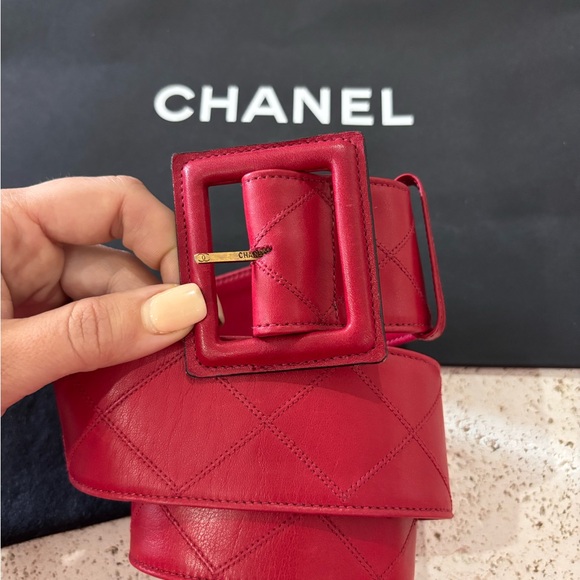 Authentic CHANEL wide red leather gold hardware vintage belt 80cm main image 14